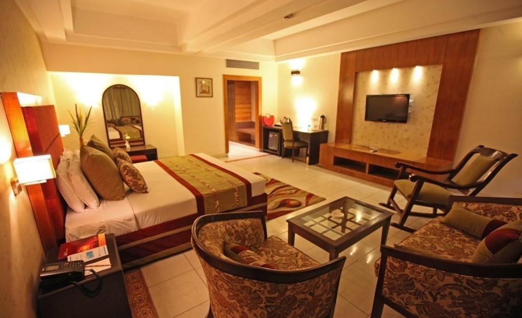 Hotel Shivalikview Chandīgarh 외부 사진